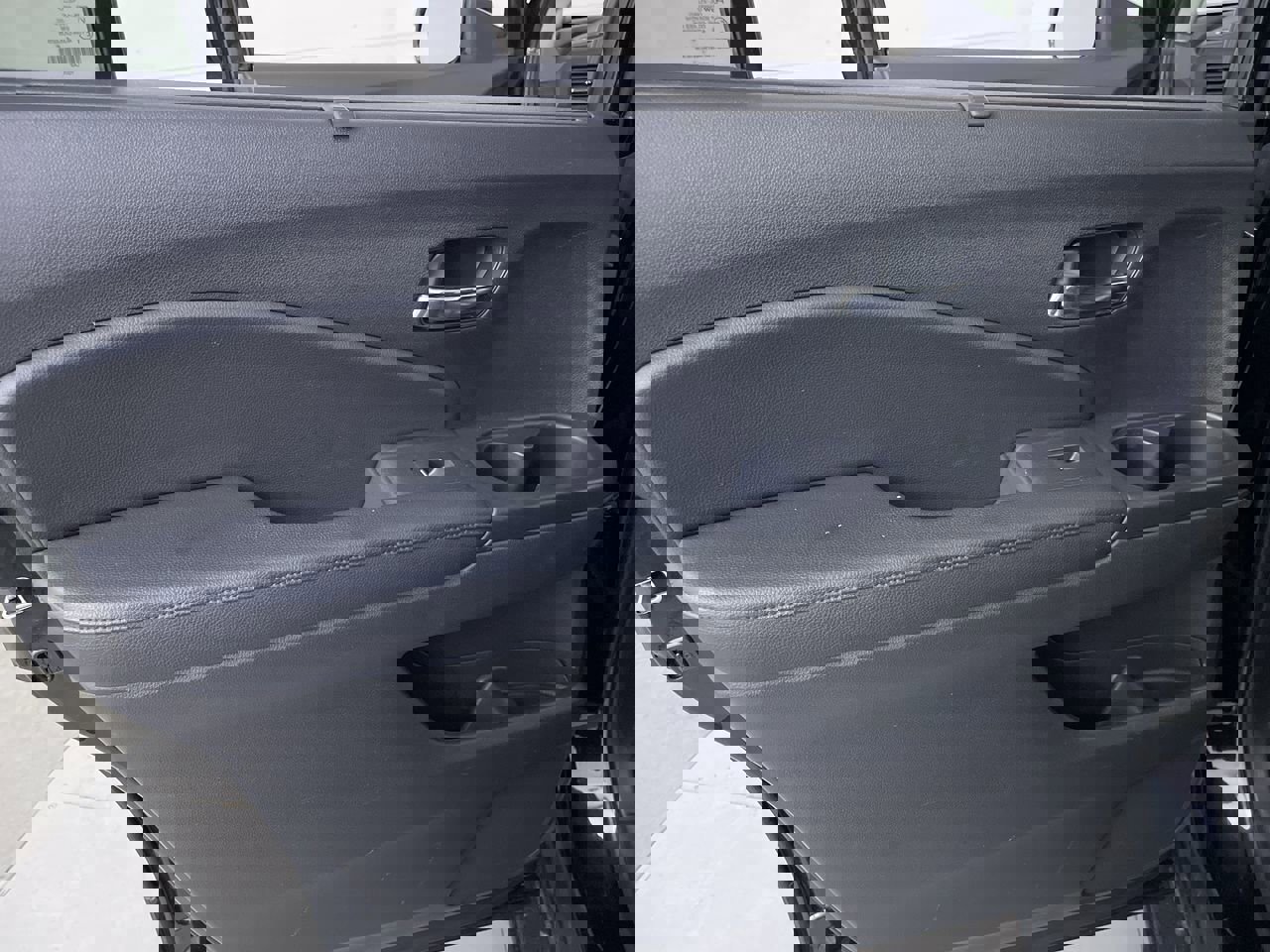 Used 2017 Honda Pilot Elite image 21