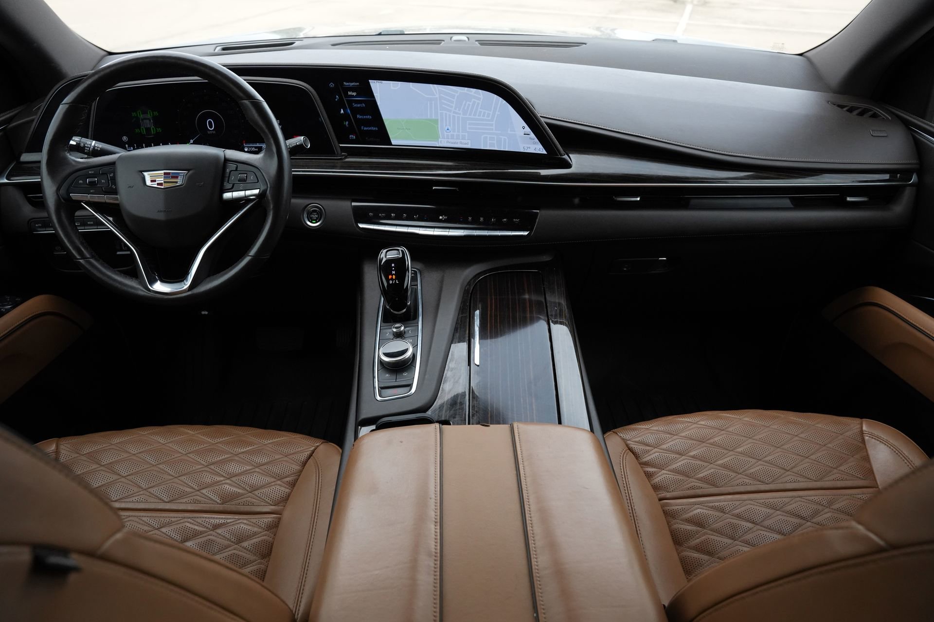 Used 2023 Cadillac Escalade ESV Premium Luxury image 7