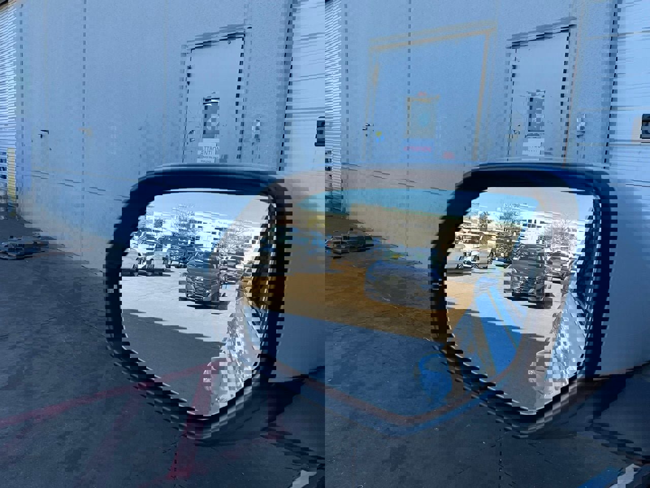 Used 2025 Volkswagen Atlas SE image 20