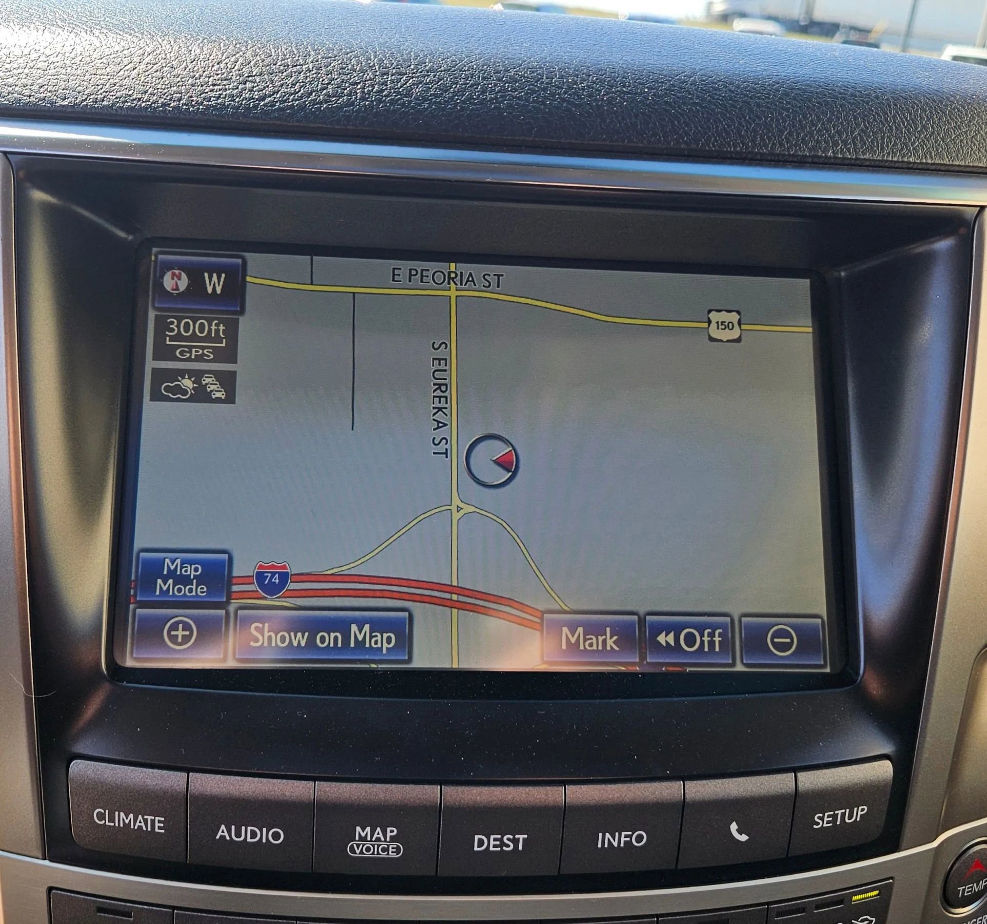 Used 2014 Lexus LX 570 4WD image 31