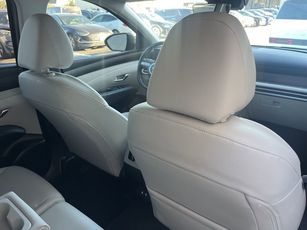Used 2025 Hyundai Tucson SEL image 18