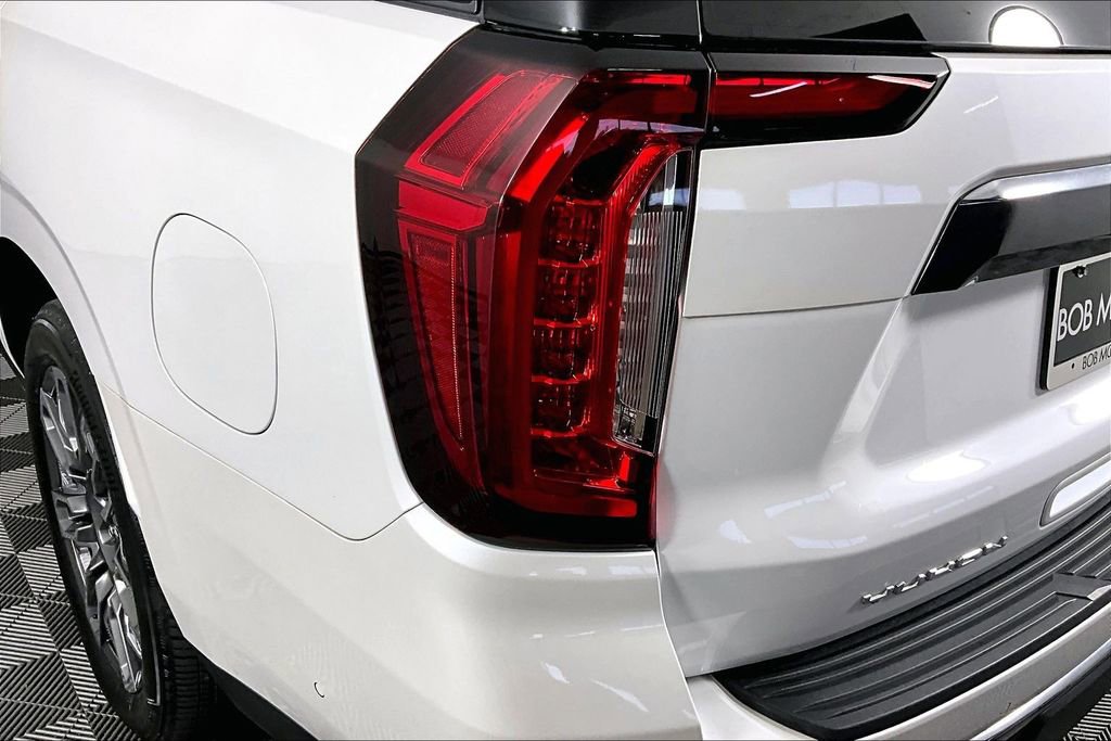 Certified 2024 GMC Yukon Denali Ultimate w/ LPO, Illumination Package AWD/4WD image 22