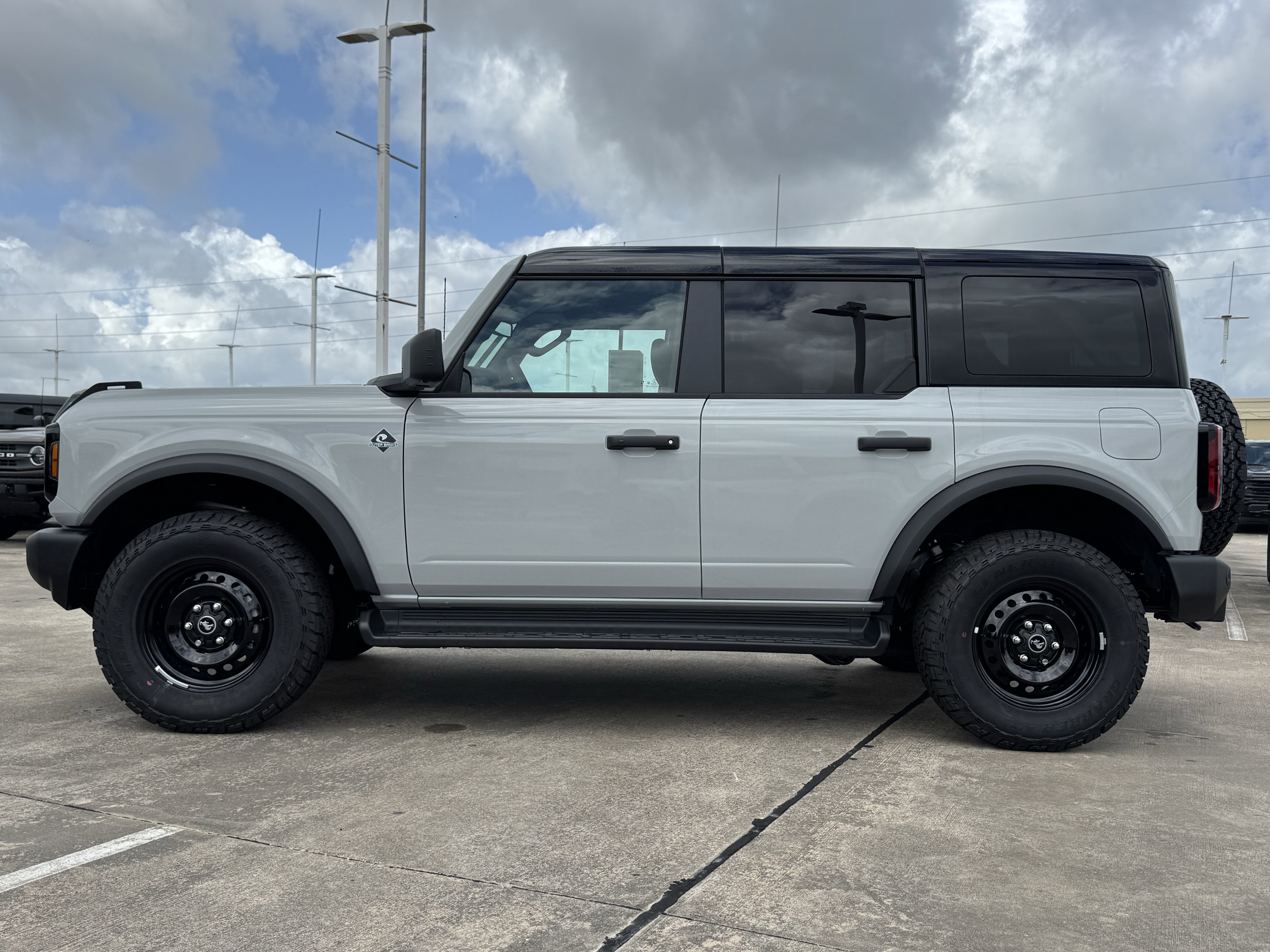 New 2026 Ford Bronco Outer Banks AWD/4WD image 7
