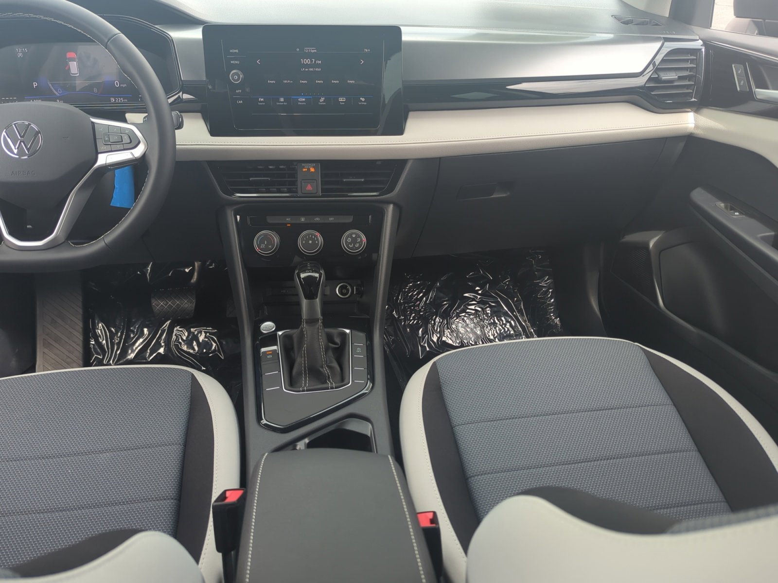 New 2025 Volkswagen Taos S image 19