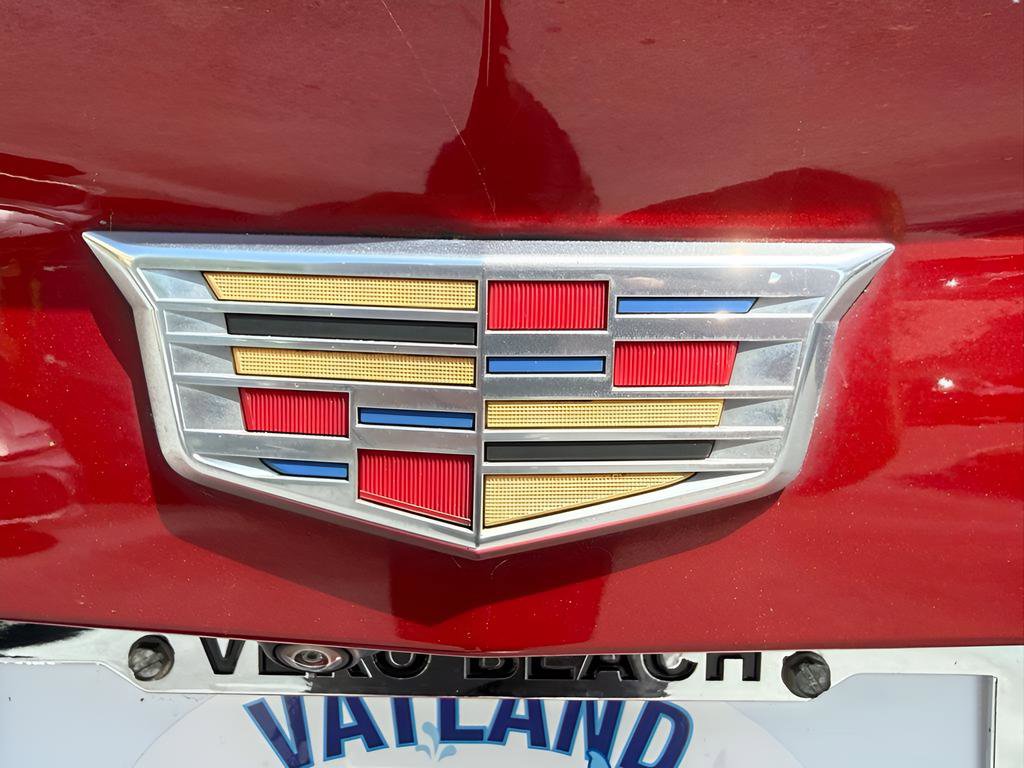 Used 2023 Cadillac XT4 Premium Luxury FWD image 35