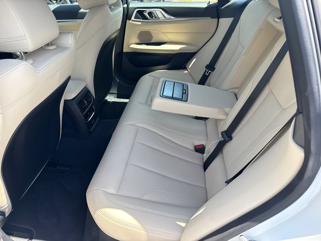 Used 2026 BMW i4 eDrive40 w/ Parking Assistance Package RWD image 18