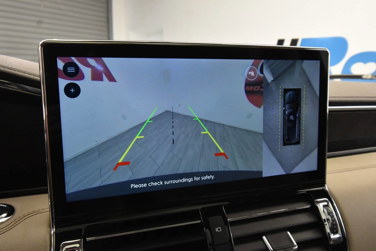 Used 2022 Lincoln Navigator Reserve image 27