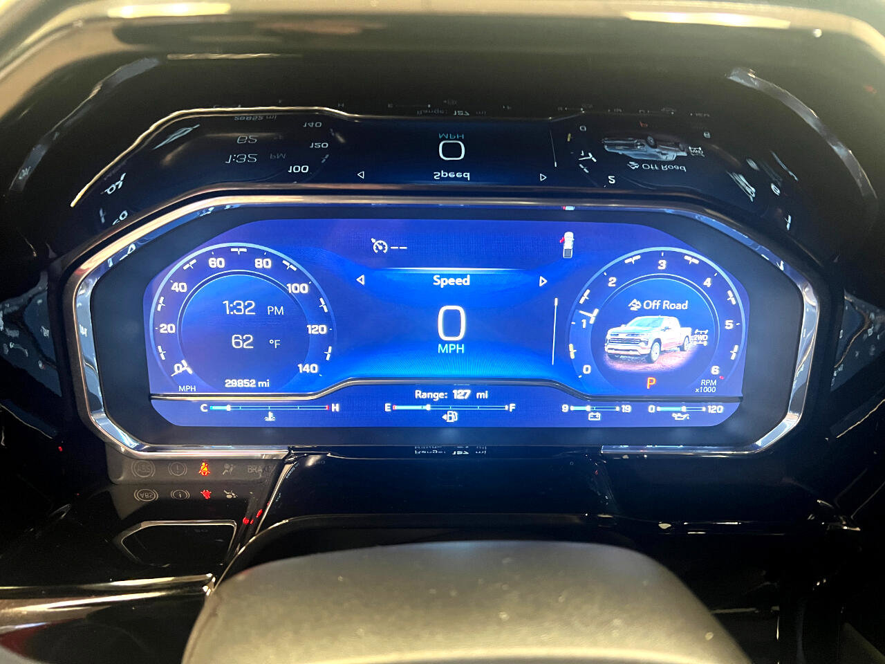 Used 2022 Chevrolet Silverado 1500 RST image 31