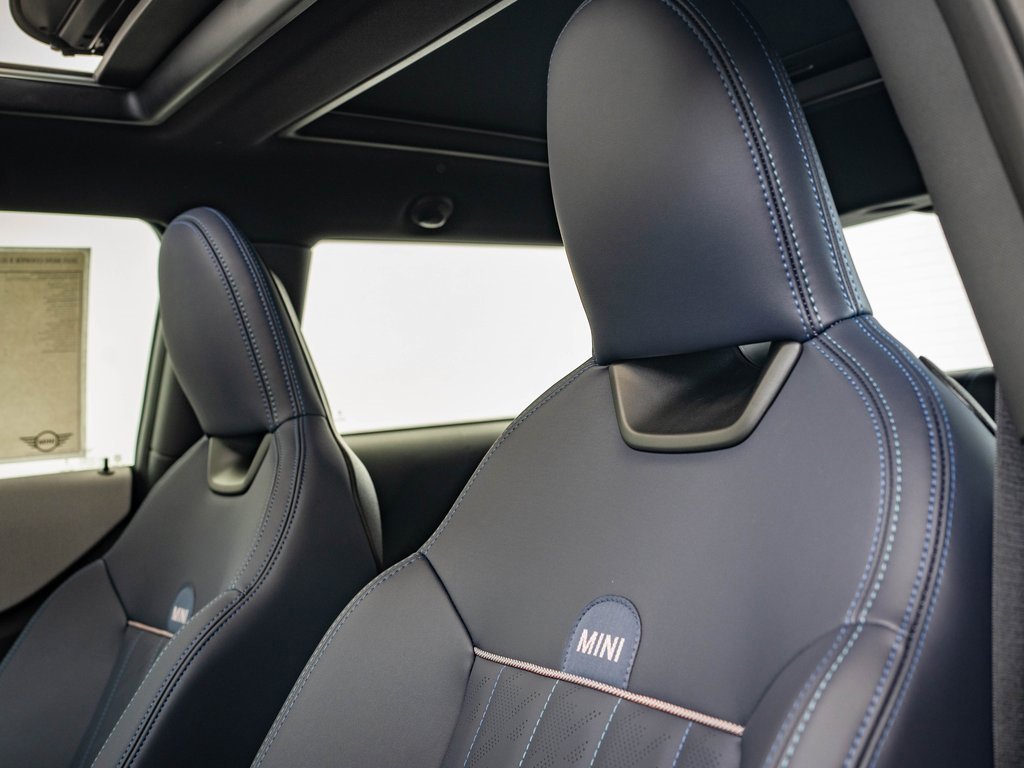 Certified 2025 MINI Cooper S image 21
