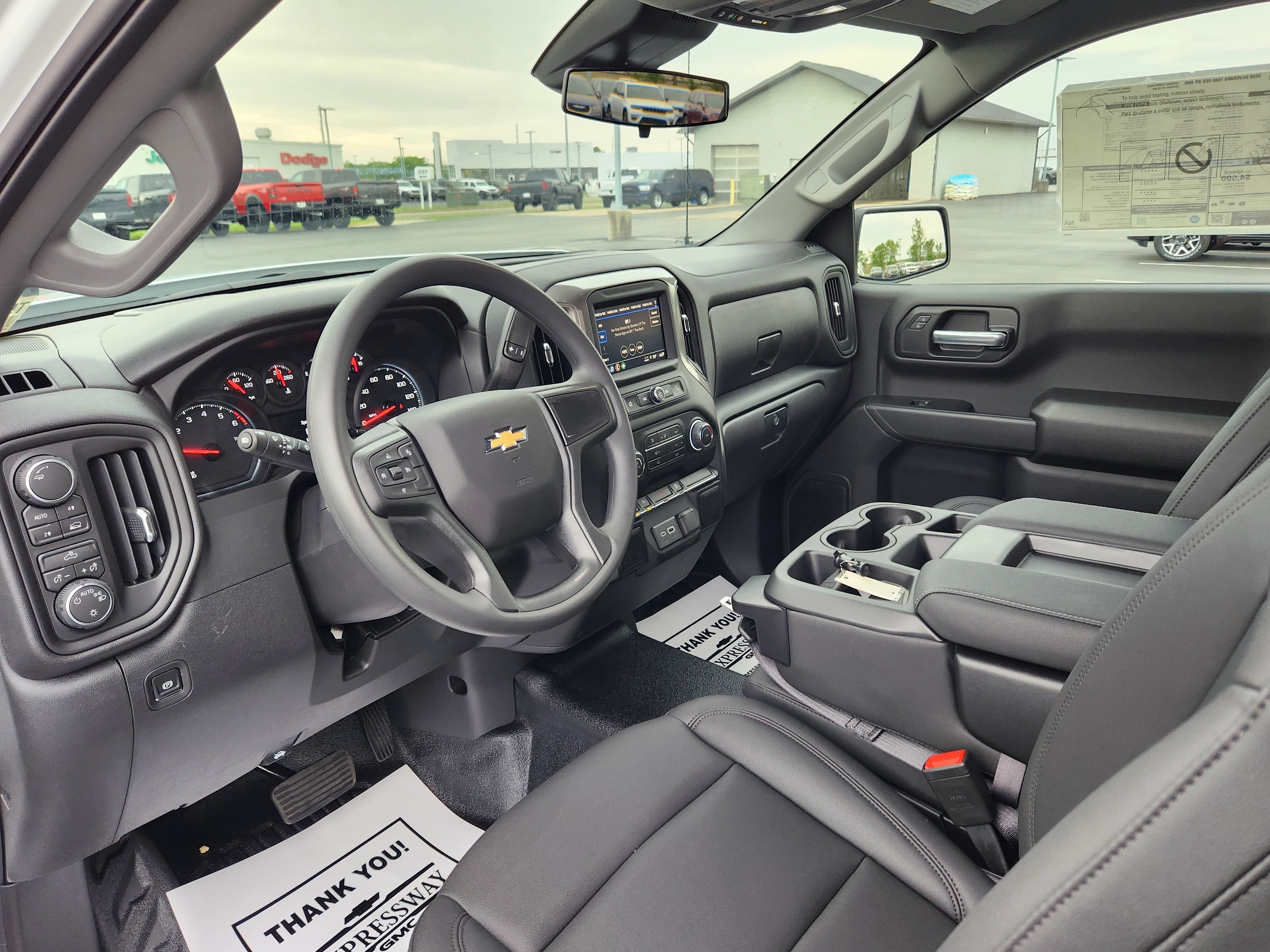 New 2026 Chevrolet Silverado 1500 W/T w/ Trailering Package AWD/4WD image 9