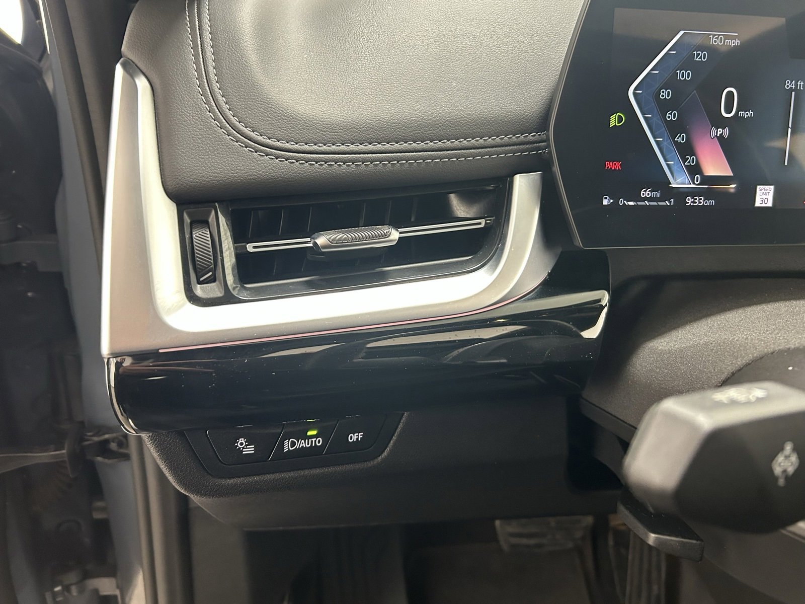 Used 2023 BMW X1 xDrive28i w/ Premium Package image 26