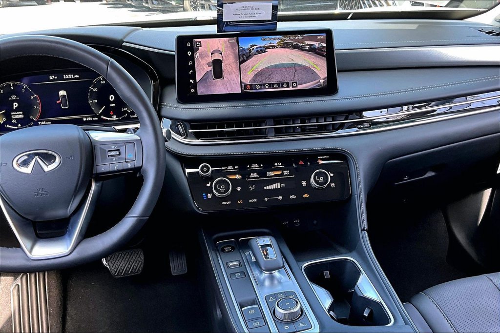 Used 2026 INFINITI QX60 Luxe w/ Cargo Package FWD image 8