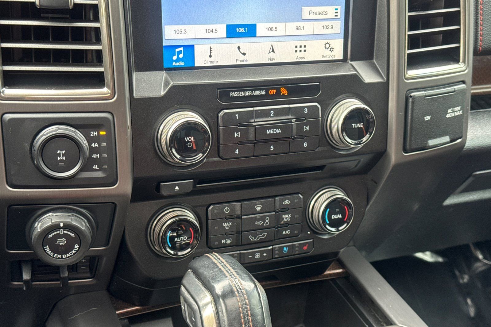 Used 2018 Ford F150 Raptor w/ Equipment Group 802A Luxury AWD/4WD image 20