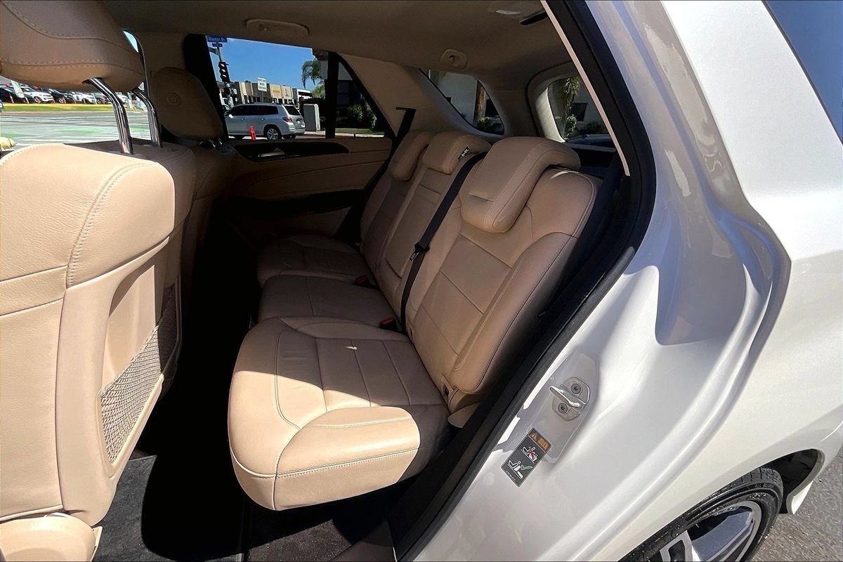 Used 2017 Mercedes-Benz GLE 43 AMG 4MATIC image 9