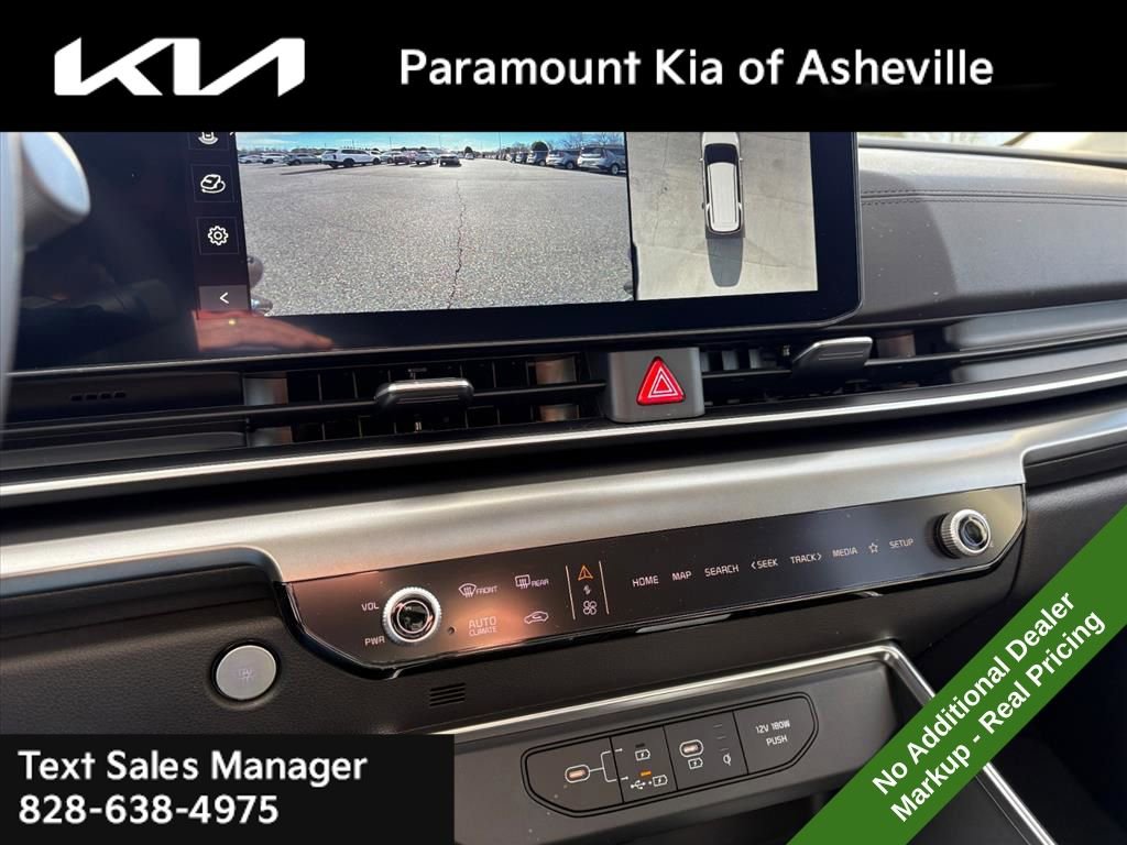 New 2026 Kia Carnival SX w/ SX Dark Edition Package image 11