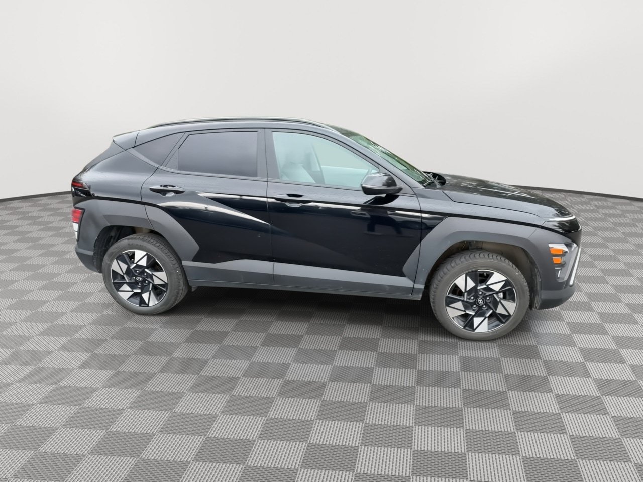 Used 2025 Hyundai Kona SEL AWD/4WD image 9