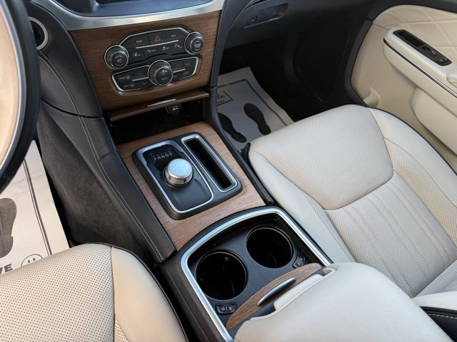 Used 2016 Chrysler 300 C Platinum w/ Safetytec Plus Group image 21