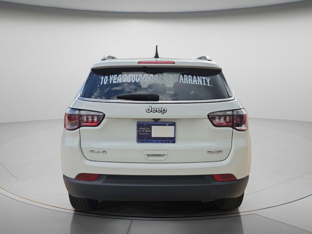 Used 2022 Jeep Compass Latitude image 5