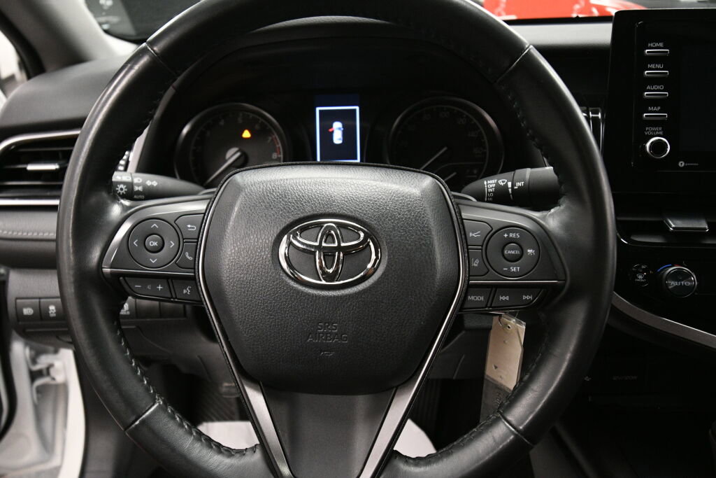 Certified 2024 Toyota Camry SE image 12