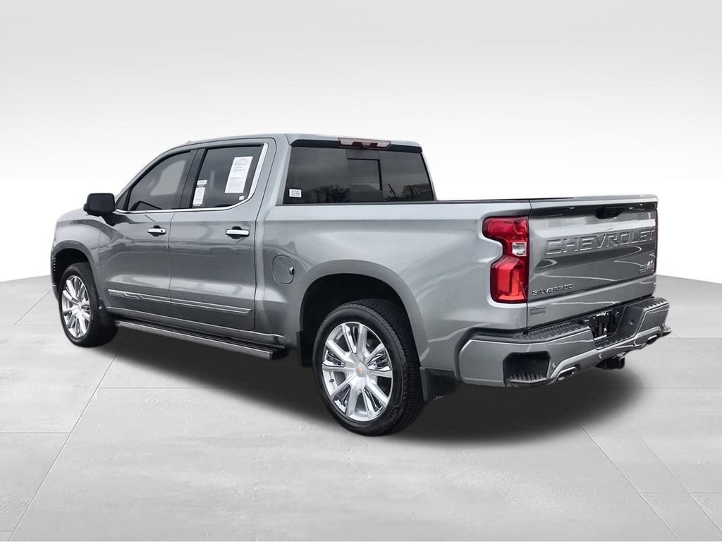 Used 2023 Chevrolet Silverado 1500 High Country AWD/4WD image 6