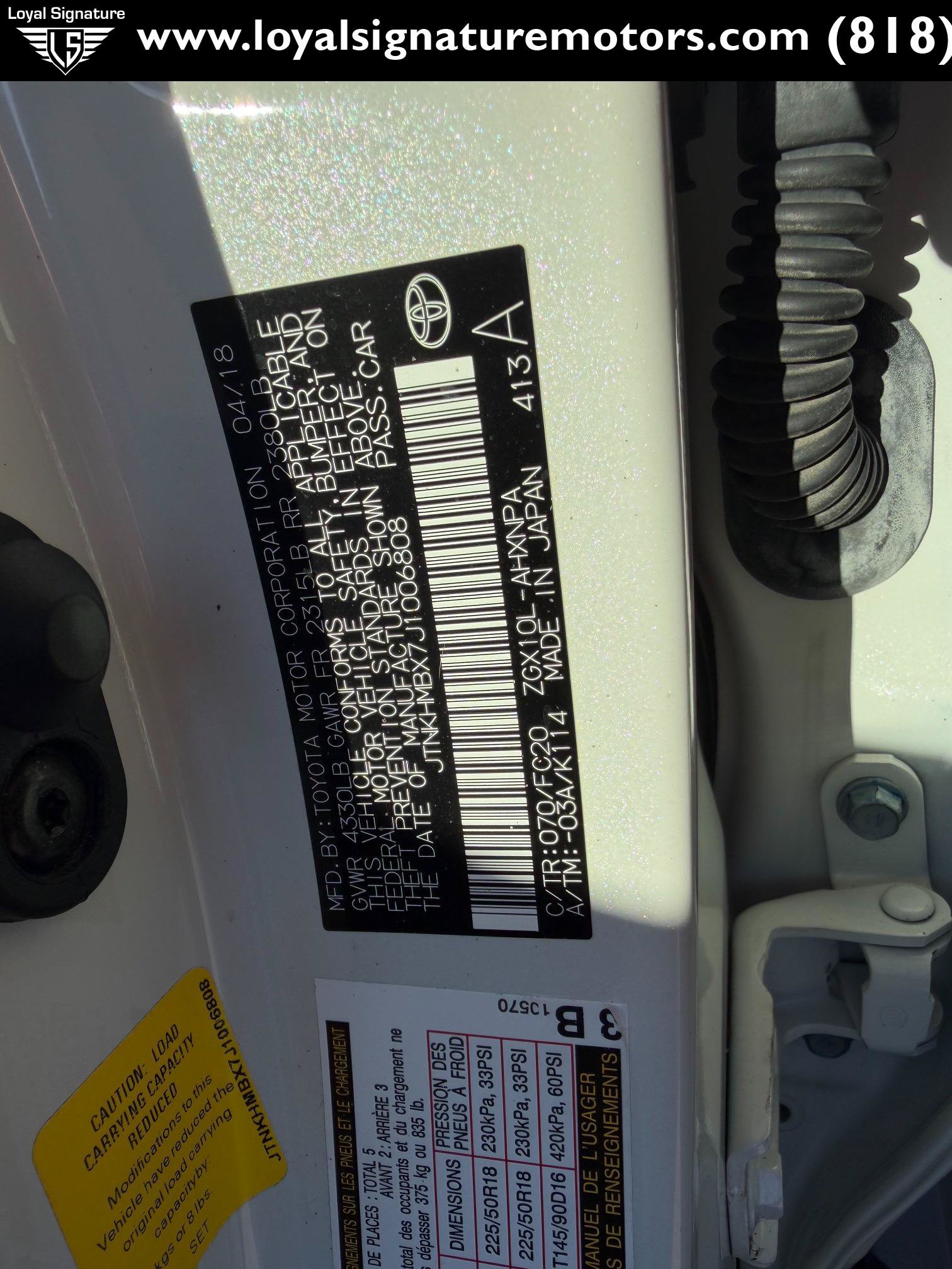 Used 2018 Toyota C-HR XLE FWD image 33