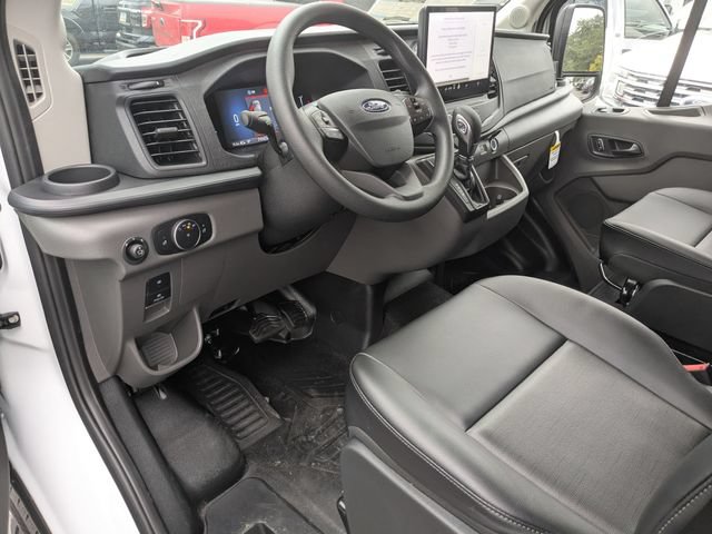 New 2026 Ford Transit 250 148 Medium Roof RWD image 12