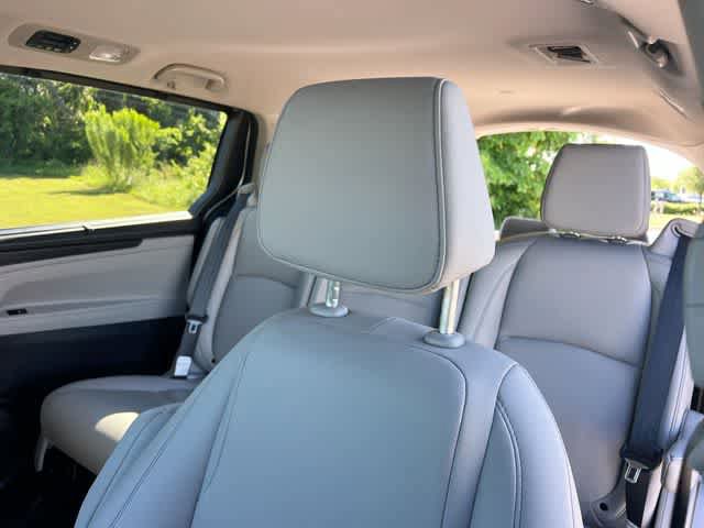 Certified 2024 Honda Odyssey EX-L image 25
