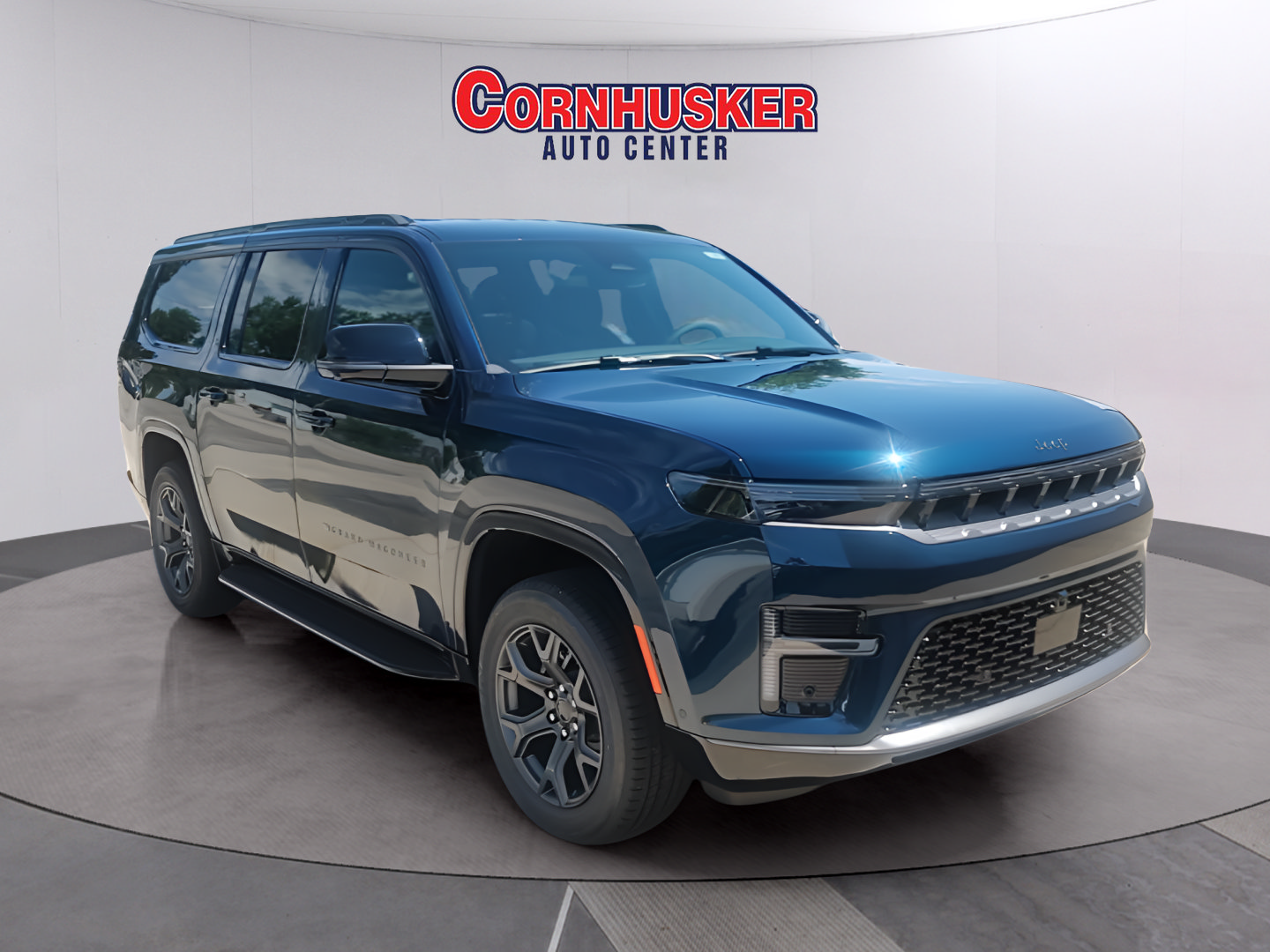 New 2026 Jeep Grand Wagoneer L Limited w/ Convenience Group I AWD/4WD image 1