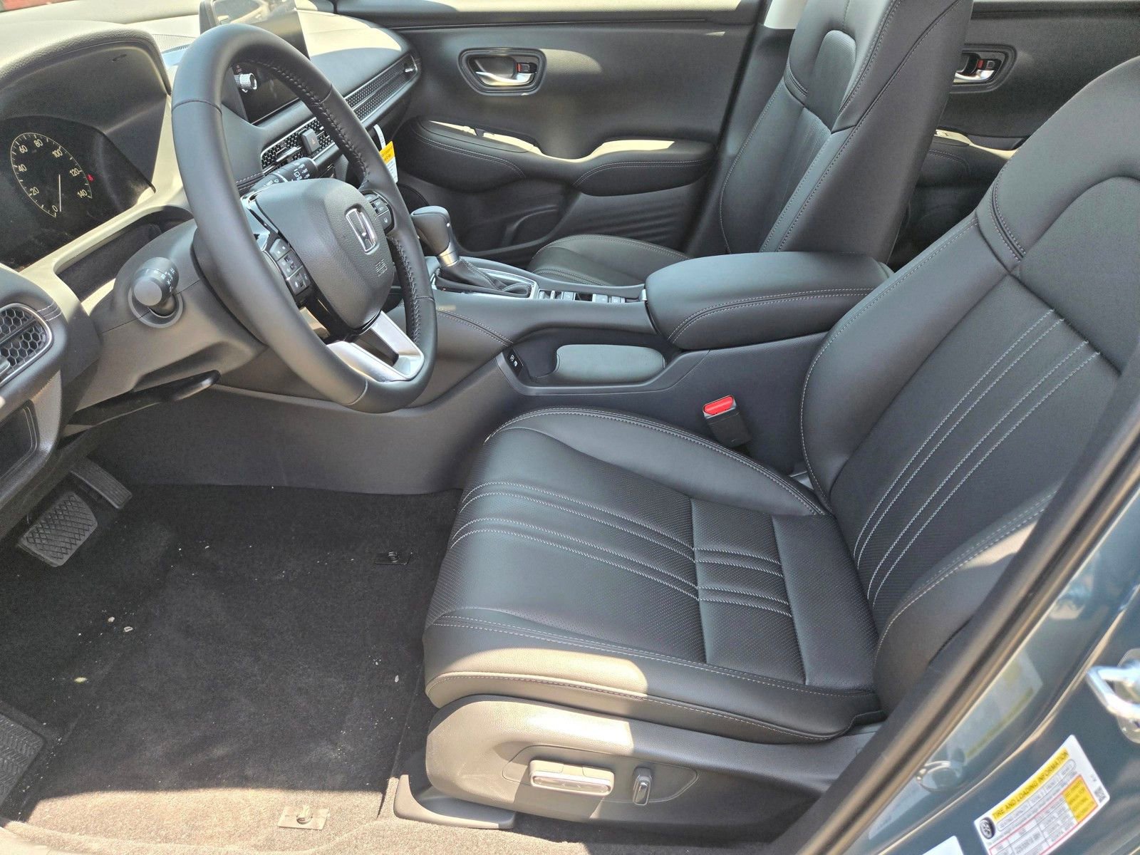 New 2027 Honda HR-V EX-L image 7