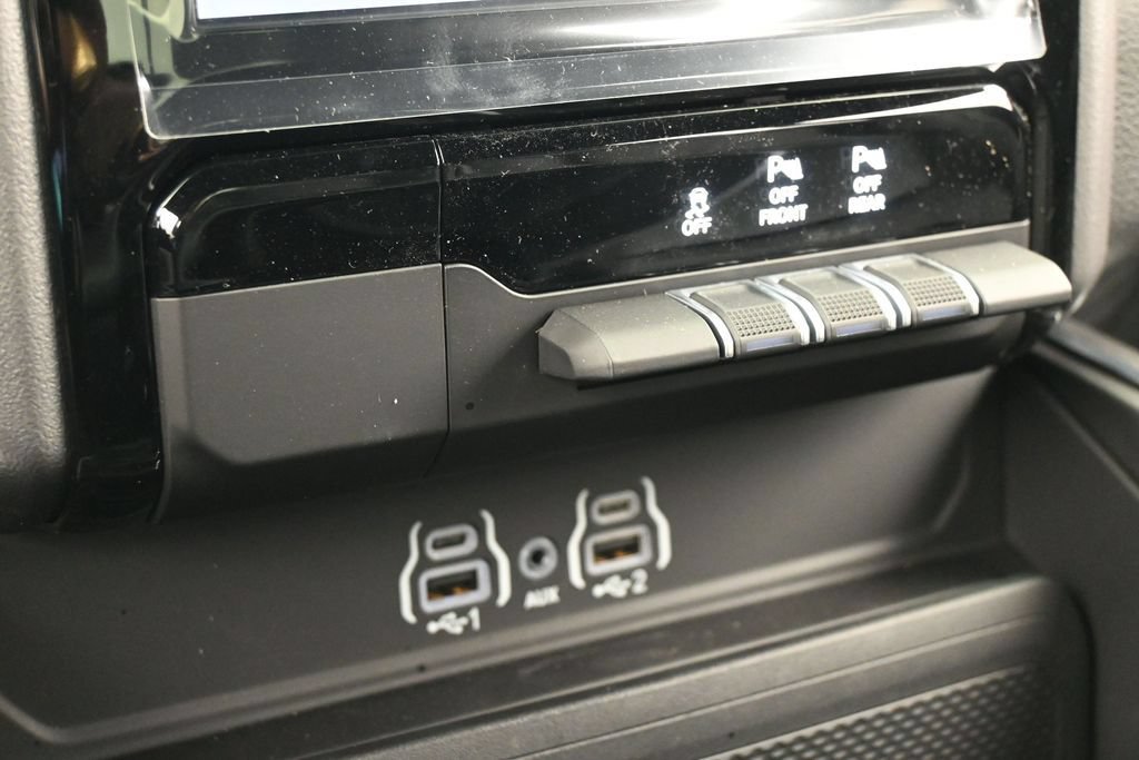 Used 2026 RAM 1500 Laramie w/ Night Edition AWD/4WD image 21