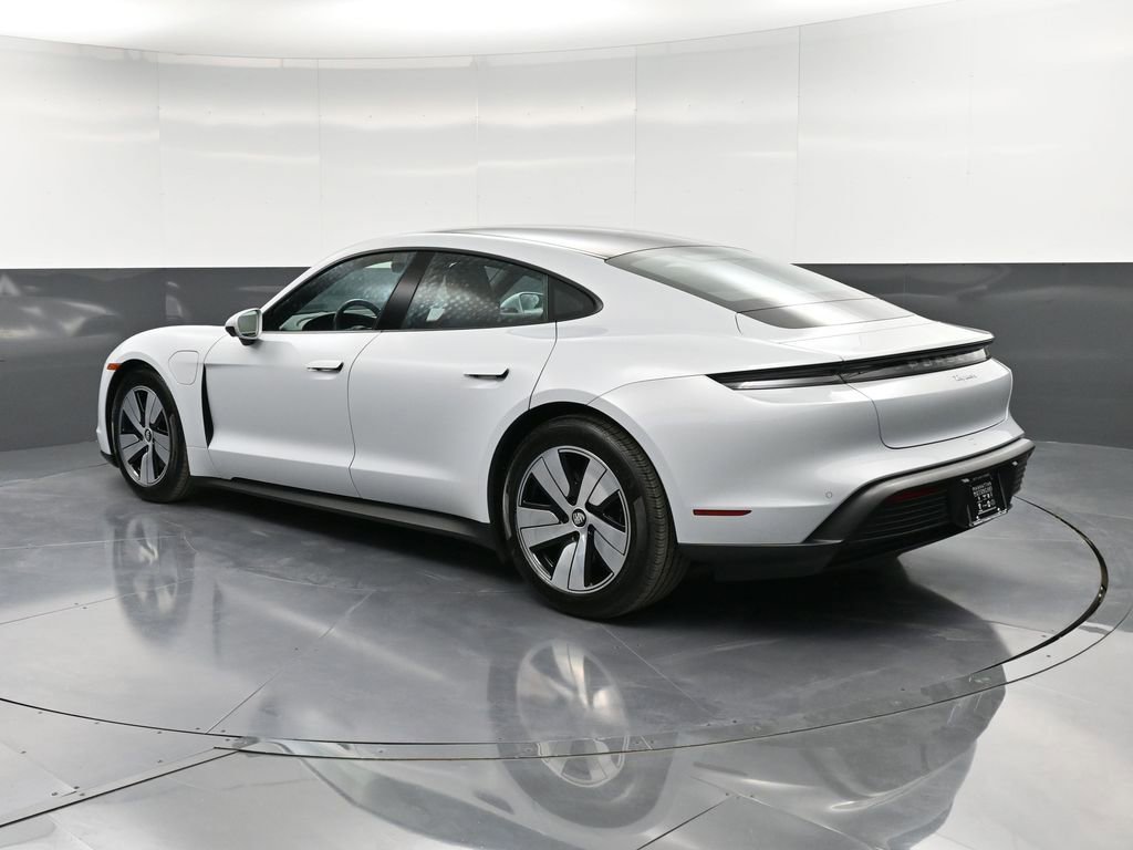 Certified 2024 Porsche Taycan image 3
