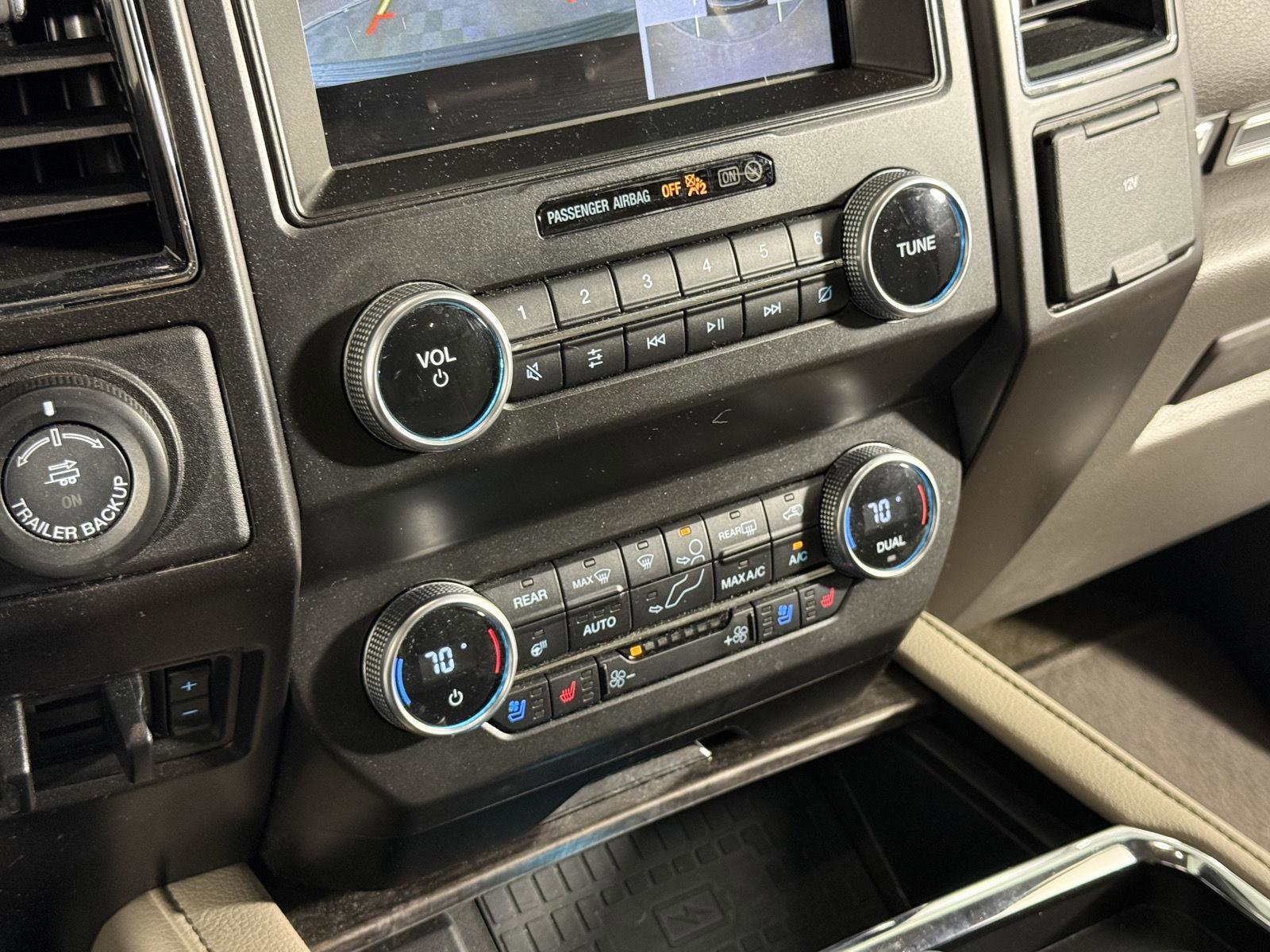 Used 2021 Ford Expedition Limited AWD/4WD image 13