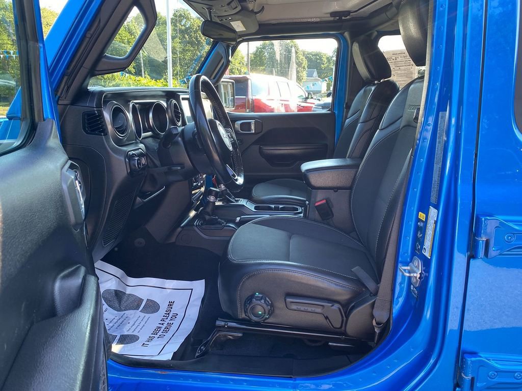 Used 2021 Jeep Gladiator Sport image 12