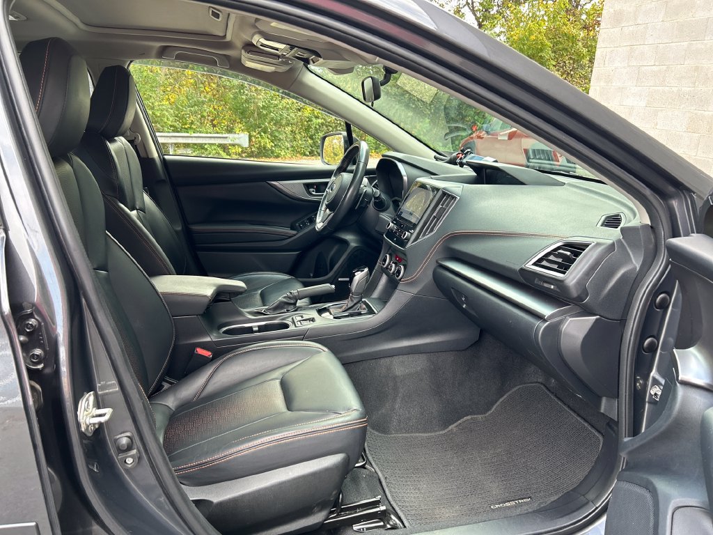 Used 2022 Subaru Crosstrek 2.5i Limited w/ Moonroof Package 2 AWD/4WD image 39