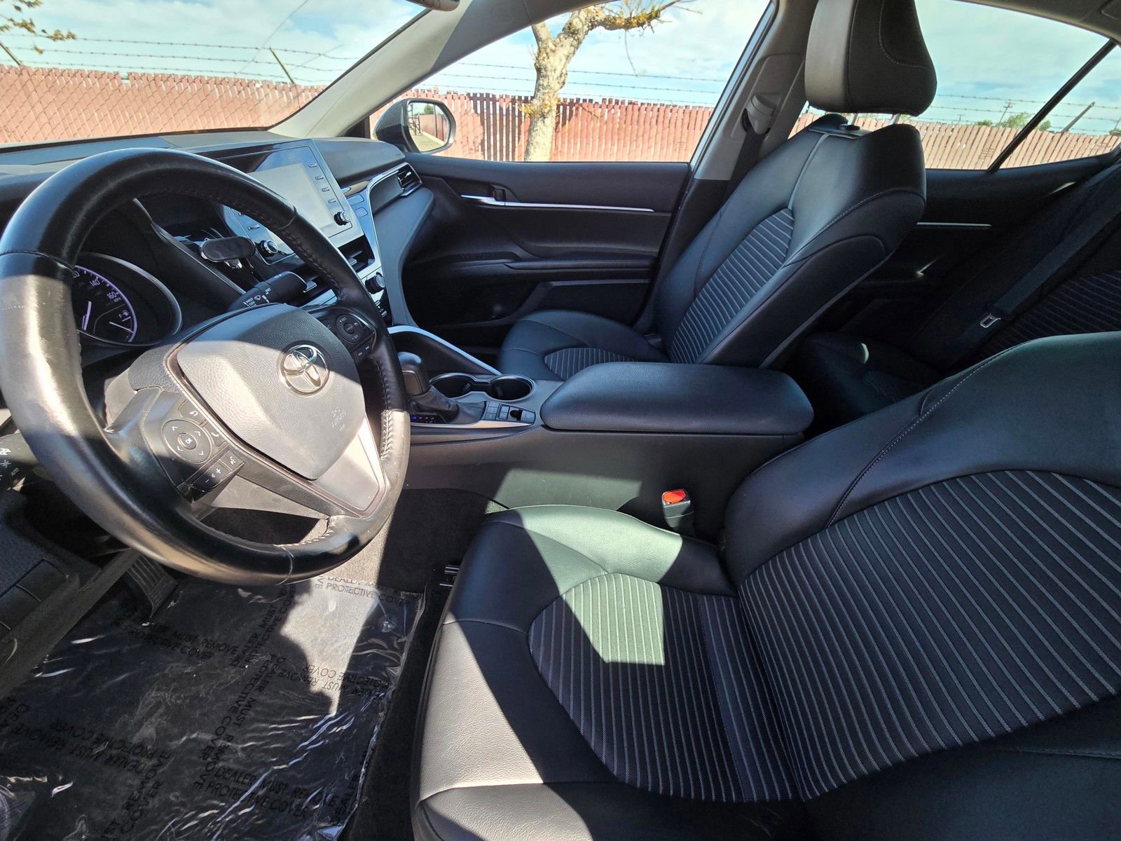 Used 2022 Toyota Camry SE w/ Convenience Package FWD image 13