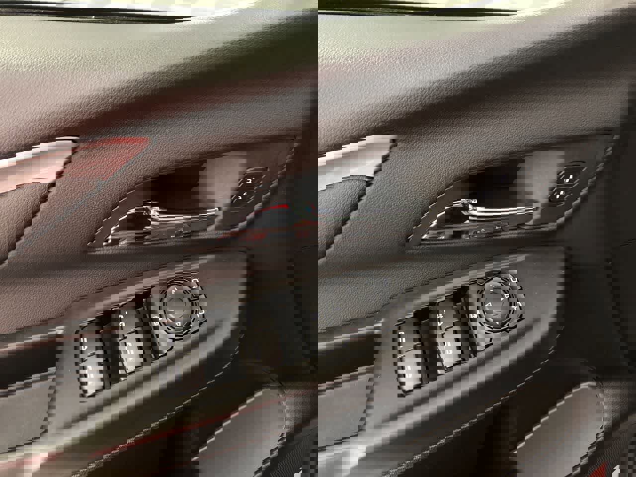 Used 2023 Chevrolet Bolt LT w/ Infotainment Package image 11