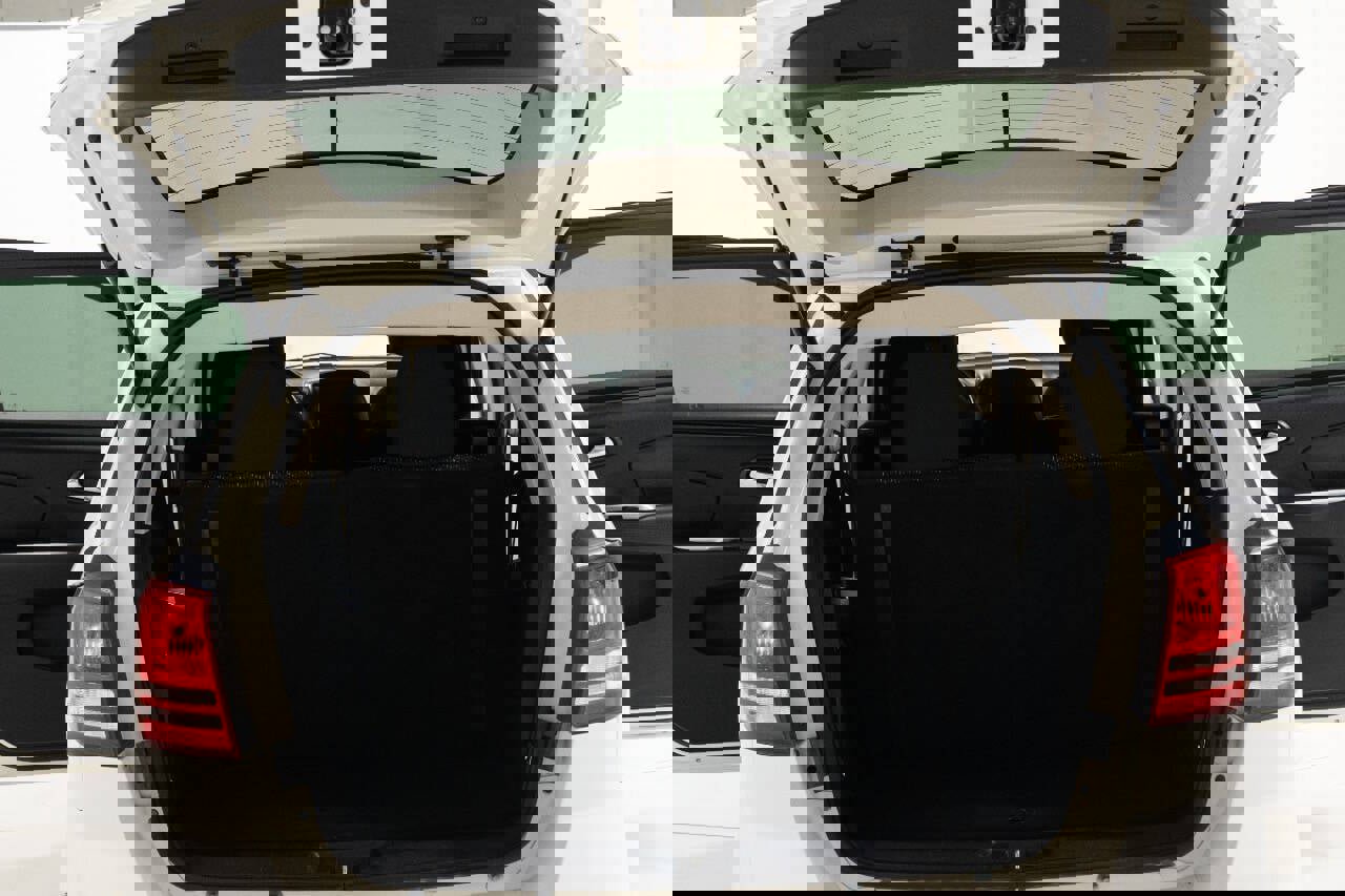 Used 2020 Dodge Journey SE w/ SE Popular Equipment Group FWD image 55