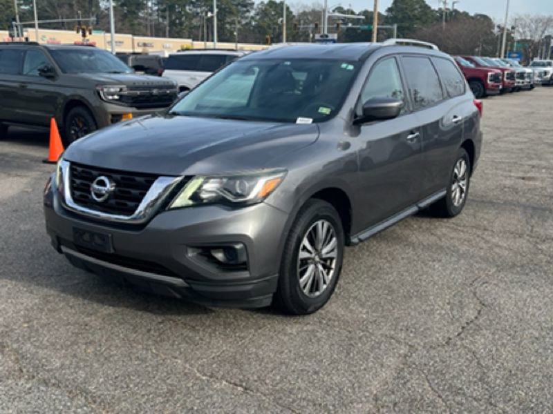 Used 2017 Nissan Pathfinder S