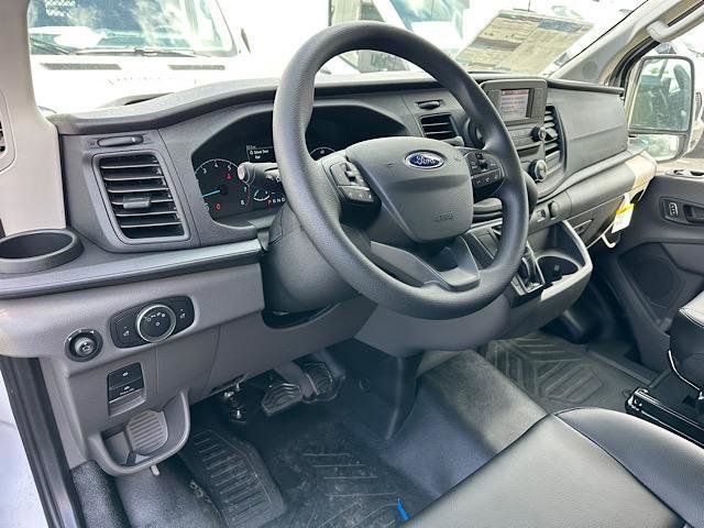 New 2025 Ford Transit 250 Low Roof image 12