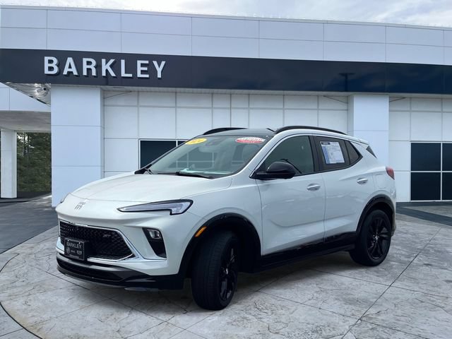 Certified 2024 Buick Encore GX Sport Touring w/ Comfort Package FWD image 7