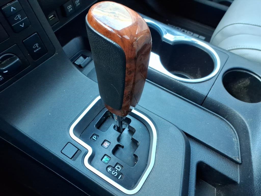 Used 2020 Toyota Sequoia Platinum image 24