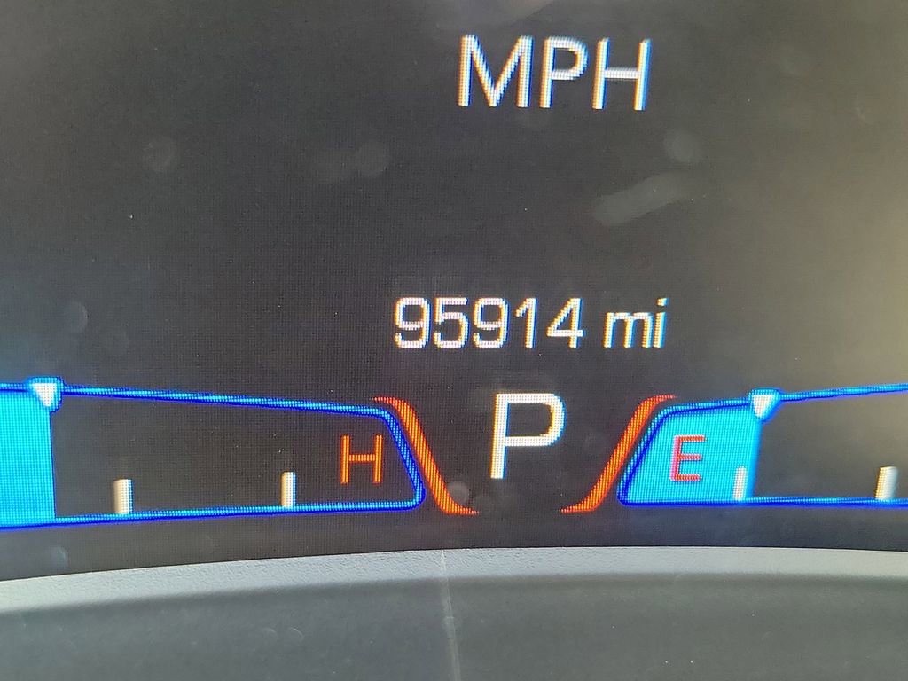 Used 2016 Chrysler 300 Limited w/ Driver Convenience Group image 28