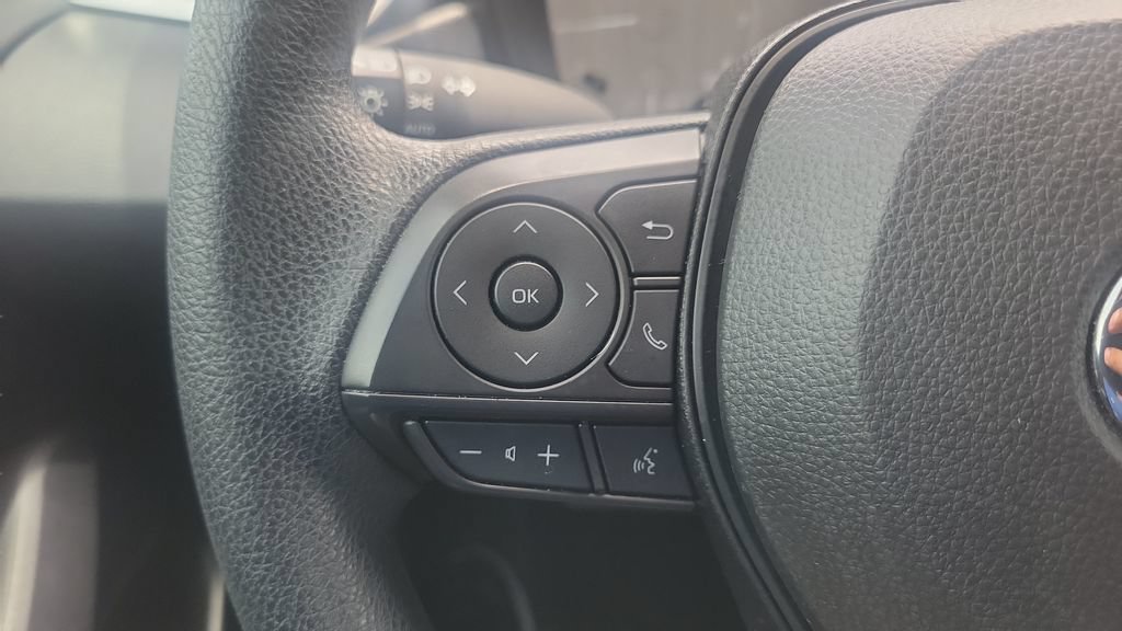 Used 2023 Toyota Corolla LE FWD image 20