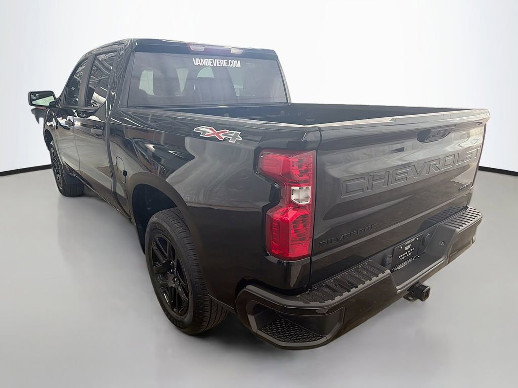 Used 2022 Chevrolet Silverado 1500 Custom w/ LPO, Dark Essentials Package AWD/4WD image 7