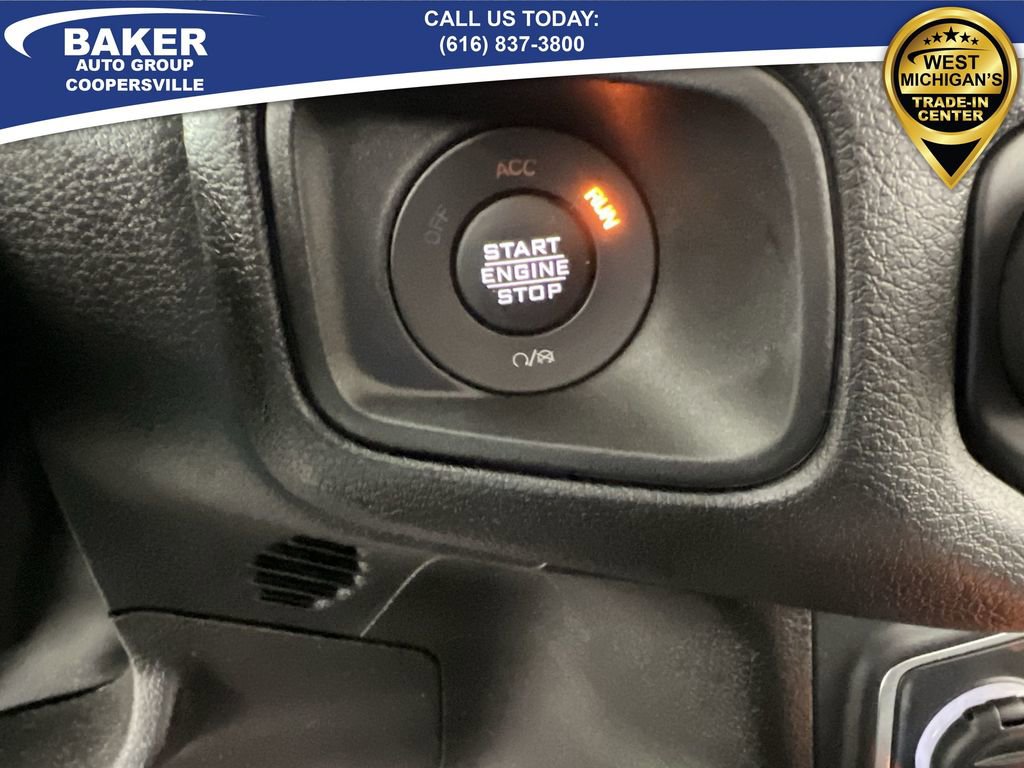 Used 2024 Jeep Wrangler Unlimited w/ Convenience Group image 17