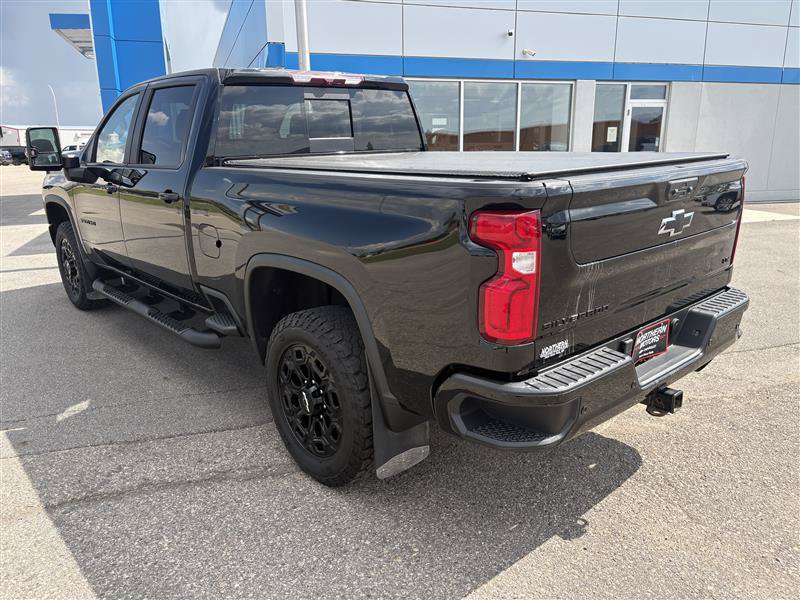 Used 2022 Chevrolet Silverado 3500 LTZ w/ LTZ Plus Package AWD/4WD image 4