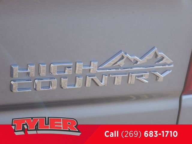 New 2026 Chevrolet Silverado 1500 High Country w/ Technology Package AWD/4WD image 17