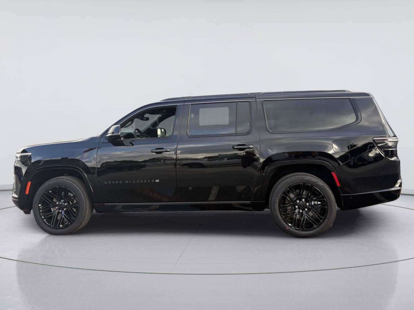 New 2026 Jeep Grand Wagoneer L Limited AWD/4WD image 2