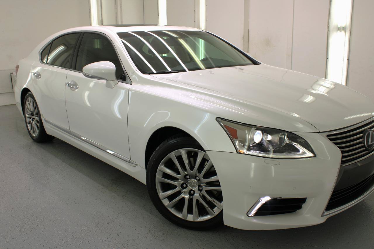 Used 2017 Lexus LS 460 w/ Comfort Package RWD image 14