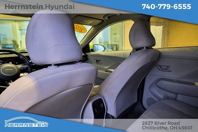 Used 2024 Hyundai Kona SEL image 23